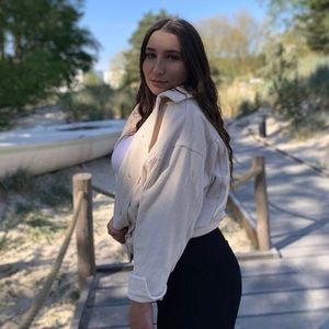 Meet your Posher, Mallory